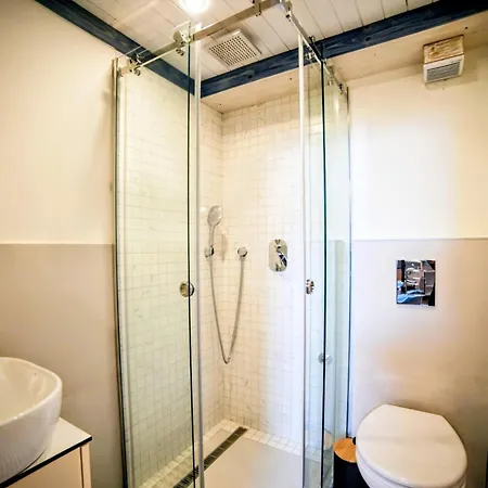 Apartman Old Port Riverside Lofts In Center Belgrád