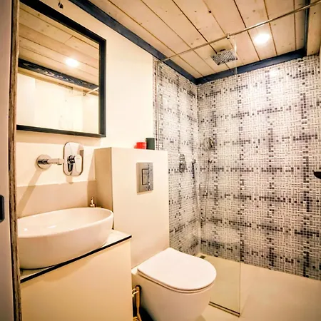 Apartman Old Port Riverside Lofts In Center