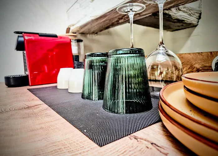 Old Port Riverside Lofts In Center Daire