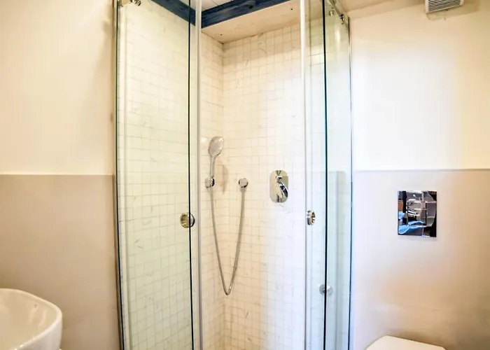 Апартаменты Old Port Riverside Lofts In Center Белград